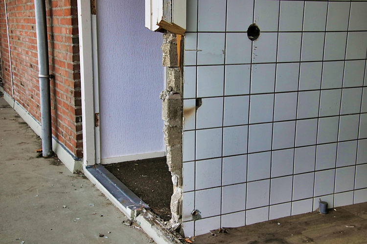 Het treurige verval van Kerverland voorafgaand aan de sloop_21